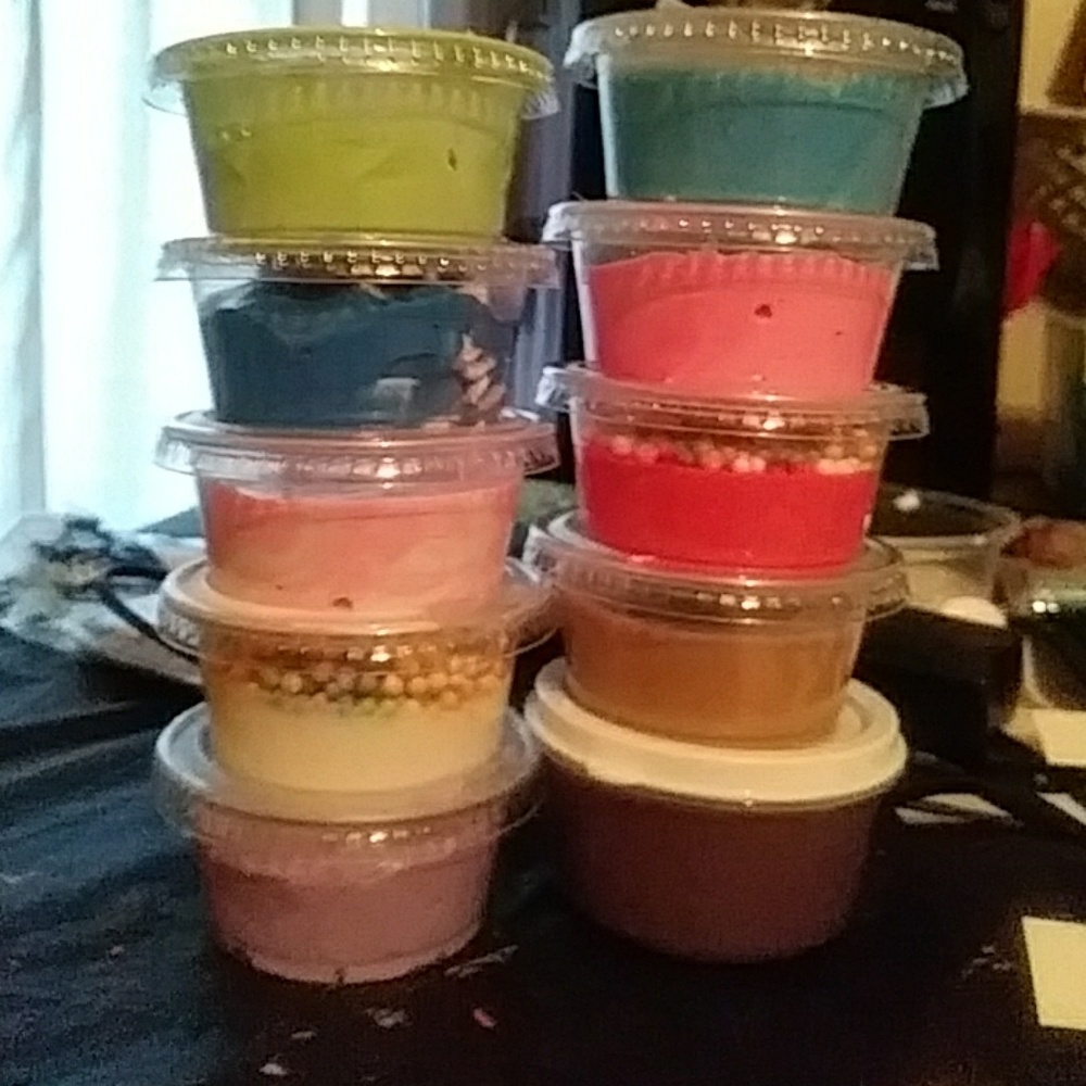 10 slimes and slime kit for trade