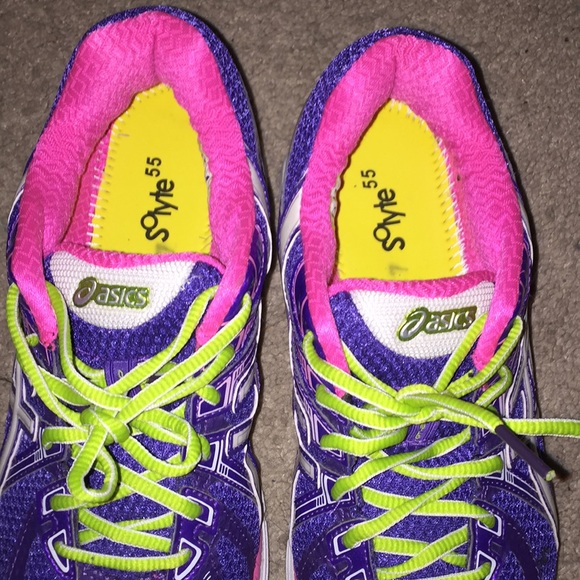 ASICS SHOES - Picture 3 of 7