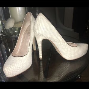 BCBGeneration White Heels