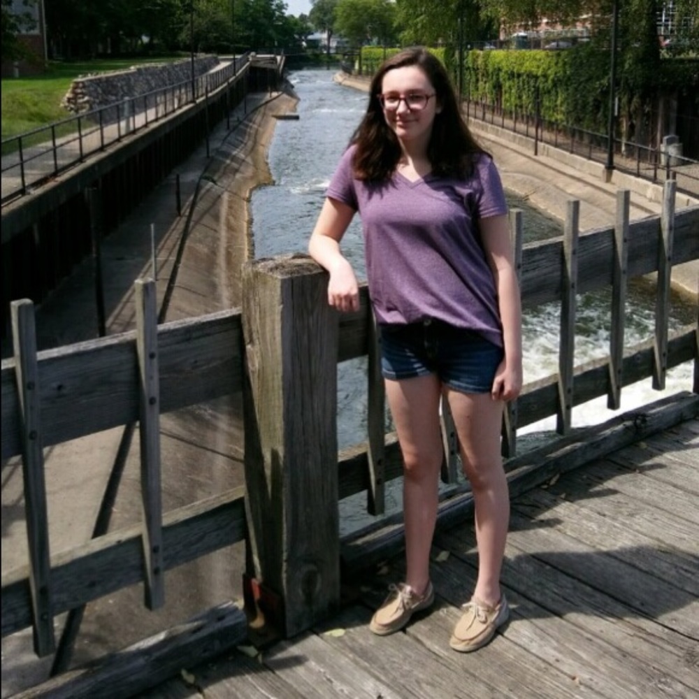 Meet your Posher, Bethanie