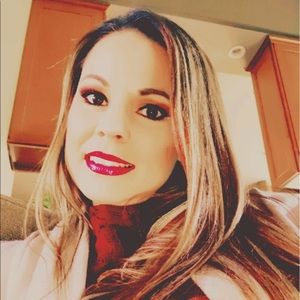 Meet your Posher, Missy