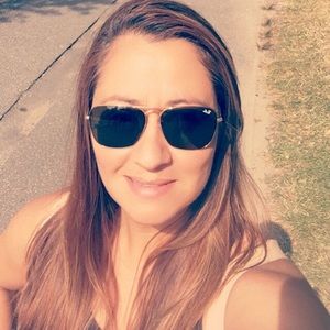 Meet your Posher, Arlette