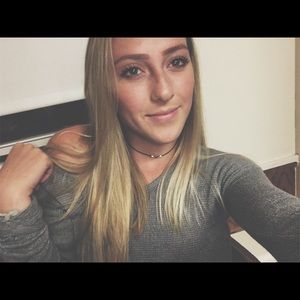 Meet your Posher, Leah