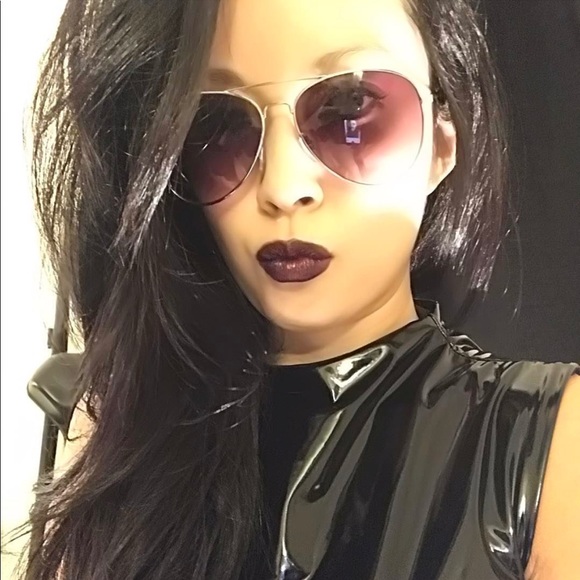 Meet your Posher, Angela - Picture 3 of 8