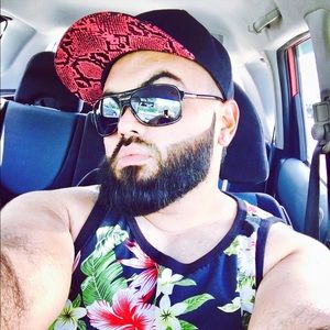 Meet your Posher, Paris