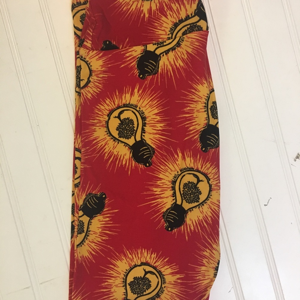 One Size Lularoe Lightbulb Tree Leggings
