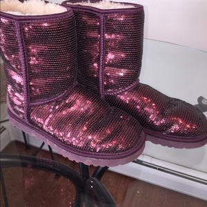 Ugg Australia burgundy sequins