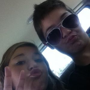 Meet your Posher, Troy