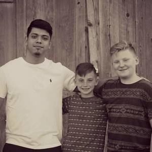 Meet your Posher, Cade