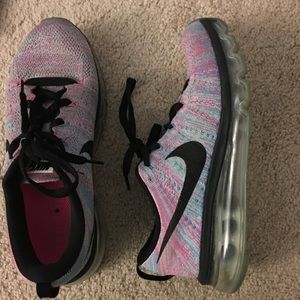 nike flyknit air max