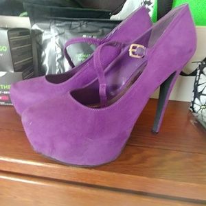 Purple Mary-Jane Pumps (NEW)