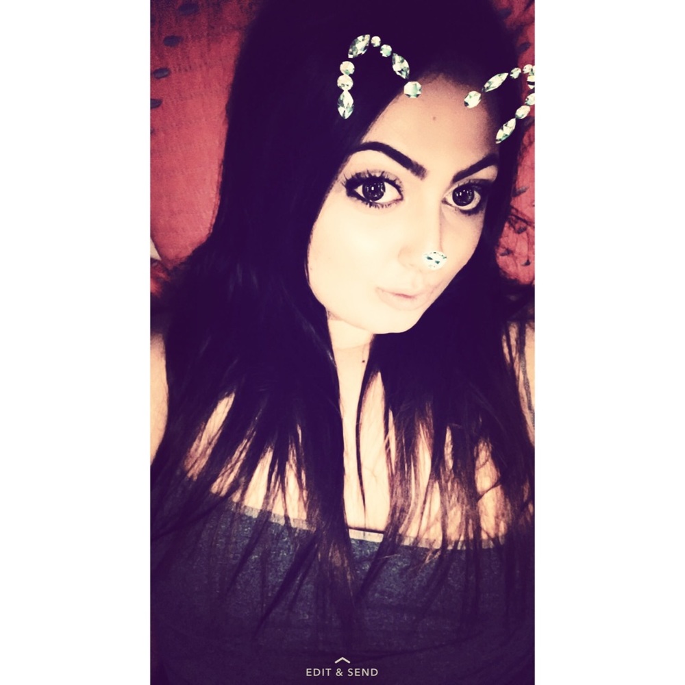 Meet your Posher, Amal