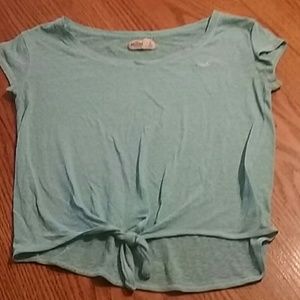 Hollister t shirt