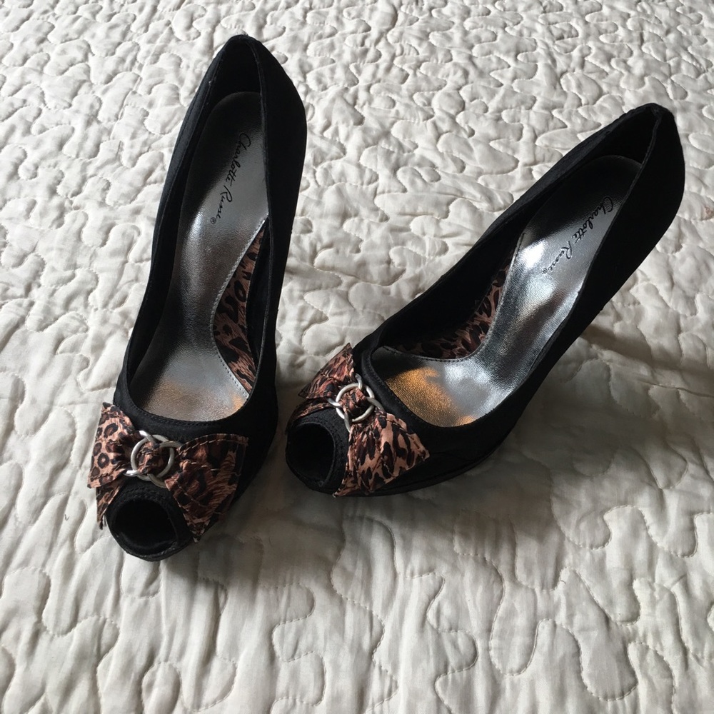 Charlotte Russe size 8 leopard heels 👠