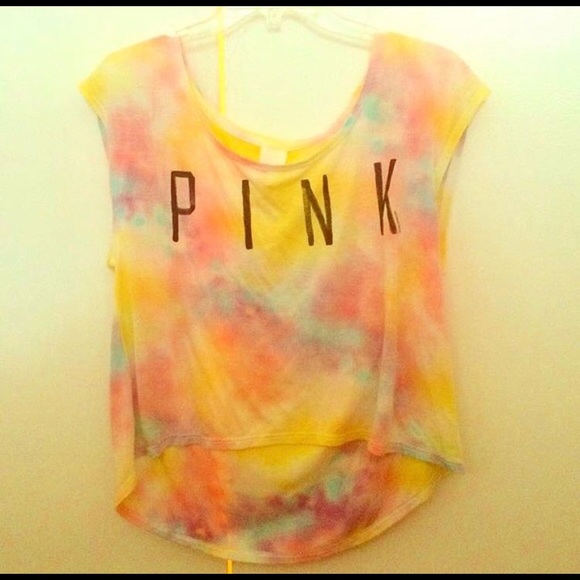 vs pink tie dye lightweight graphic crop top - Picture 3 of 4