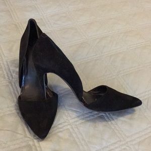 GUC Banana Republic suede d'orsay heels
