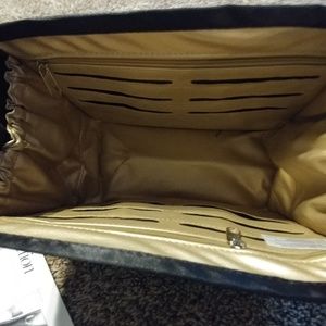 Pursfection organizer