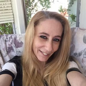 Meet your Posher, Dawn