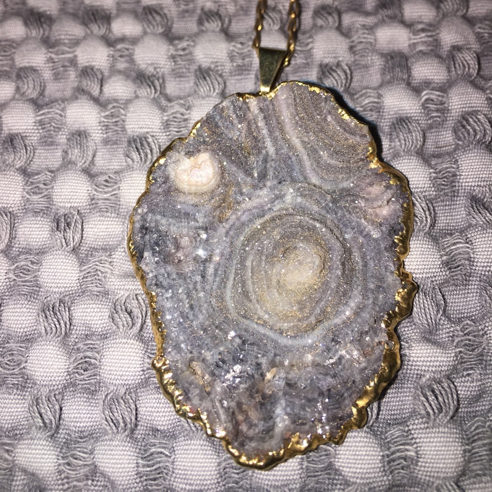 Agate Pendant with chain18K bath.
