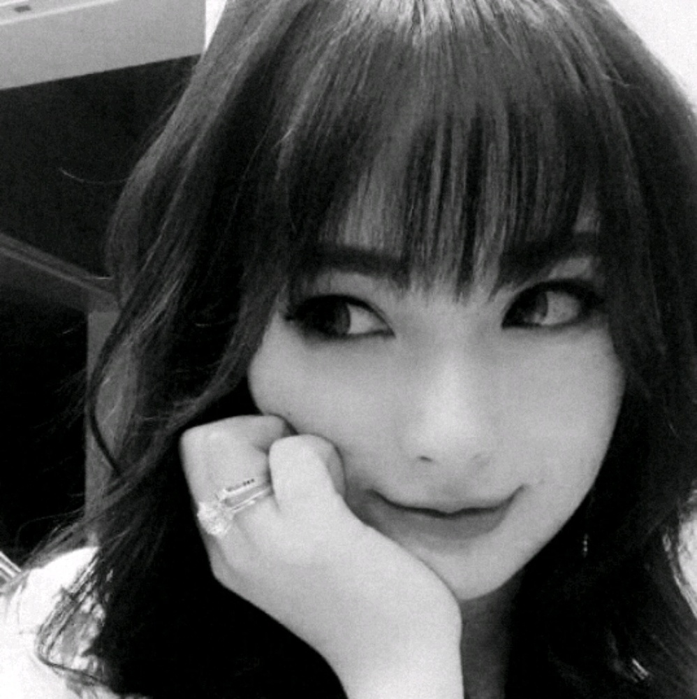 Meet your Posher, Helen