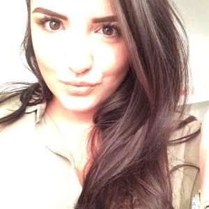 Meet your Posher, Dana