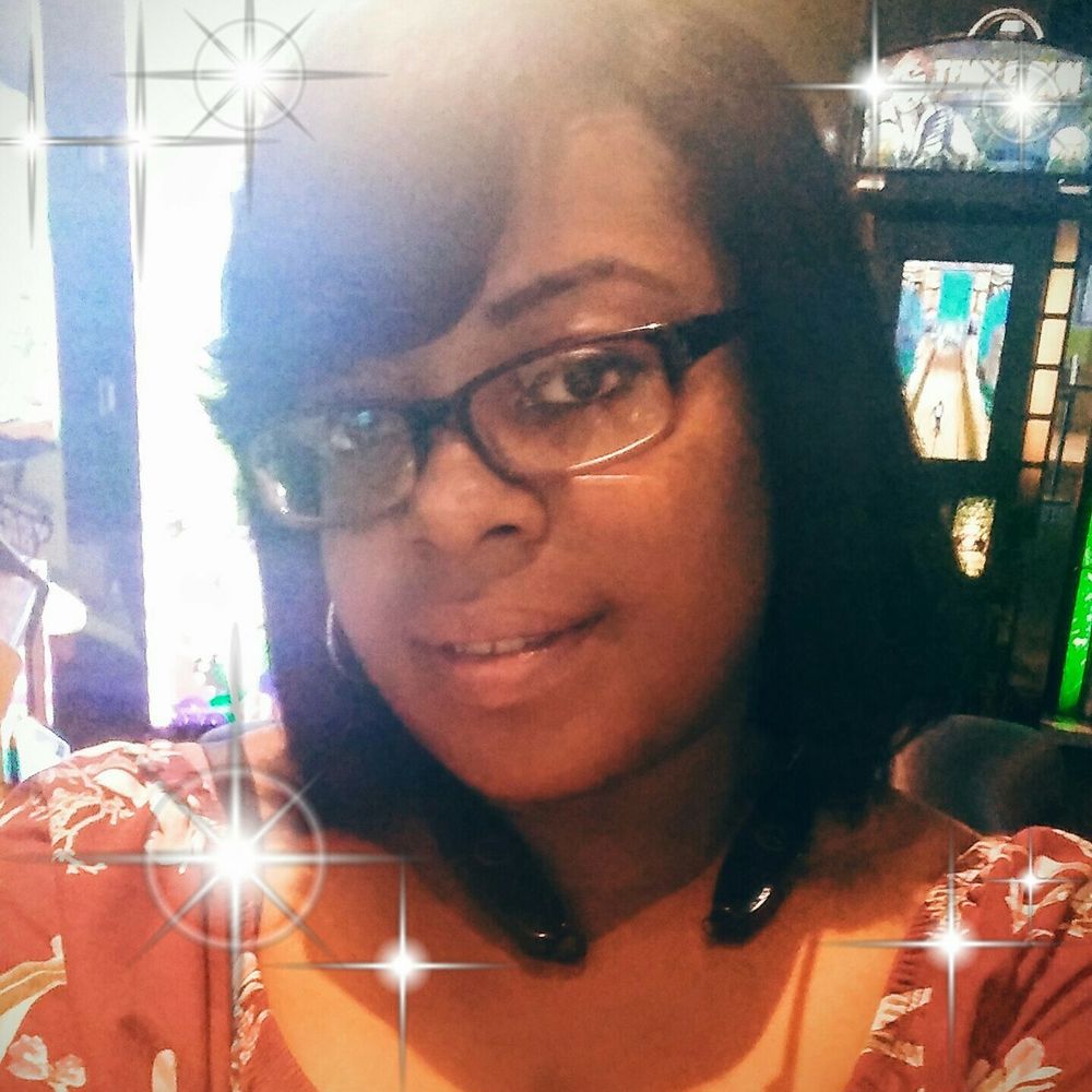 Meet your Posher, Latesha