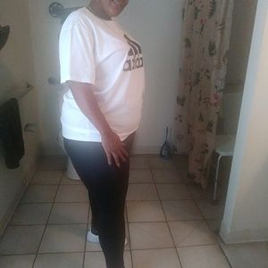 Meet your Posher, Damica