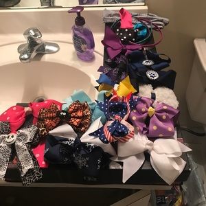 Little girl hair accessories 👑