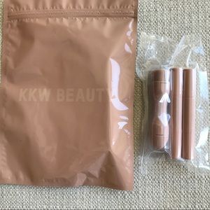 KKW crème contour & highlight kit- medium