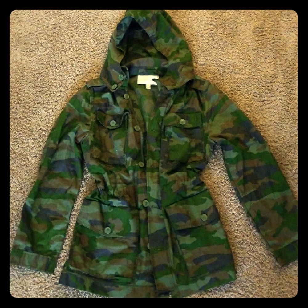 Womans J.Crew boyfriend camo jacket