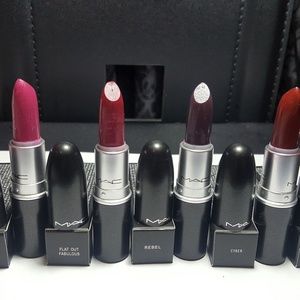 Mac lipstick (4 pcs.)