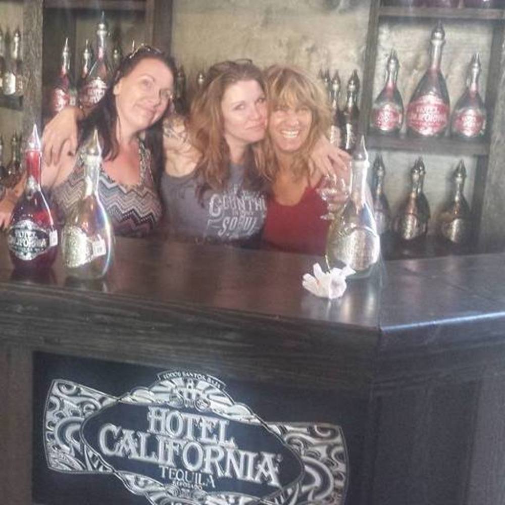 Meet your Posher, Harley