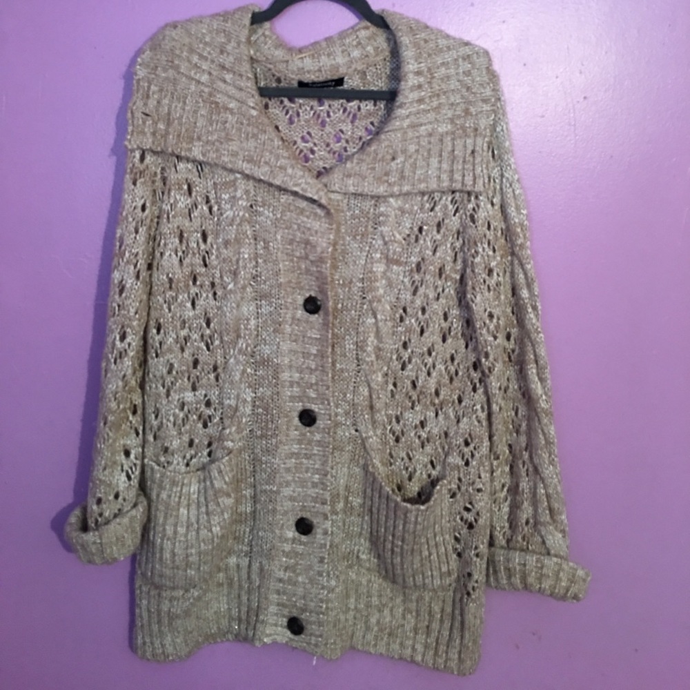 Brown and white knitted cardigan