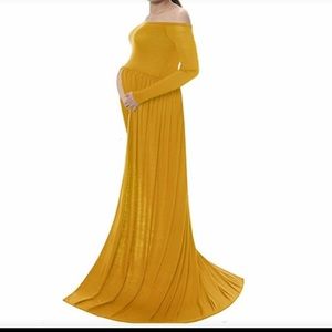 🚫sold🚫Maternity Gold Gowns Split Front Dress