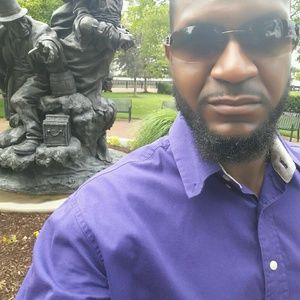 Meet your Posher, Ricardo m