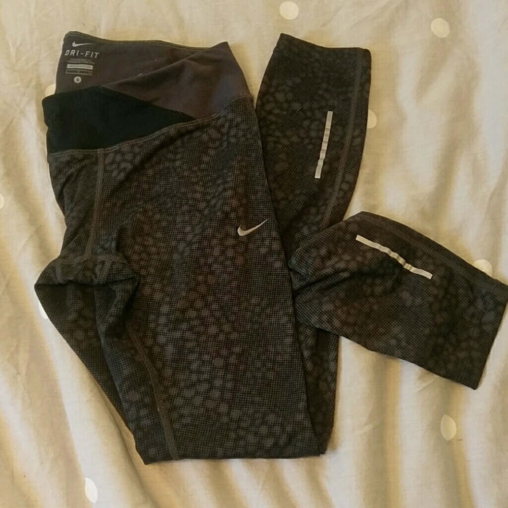 Nike Dryfit leggings, black and grey pattern, S
