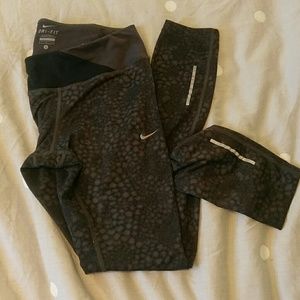 Nike Dryfit leggings, black and grey pattern, S