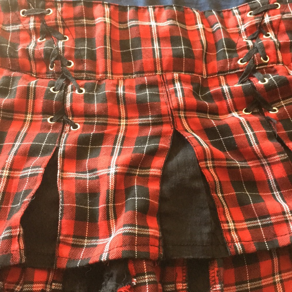 Red plaid mini skirt