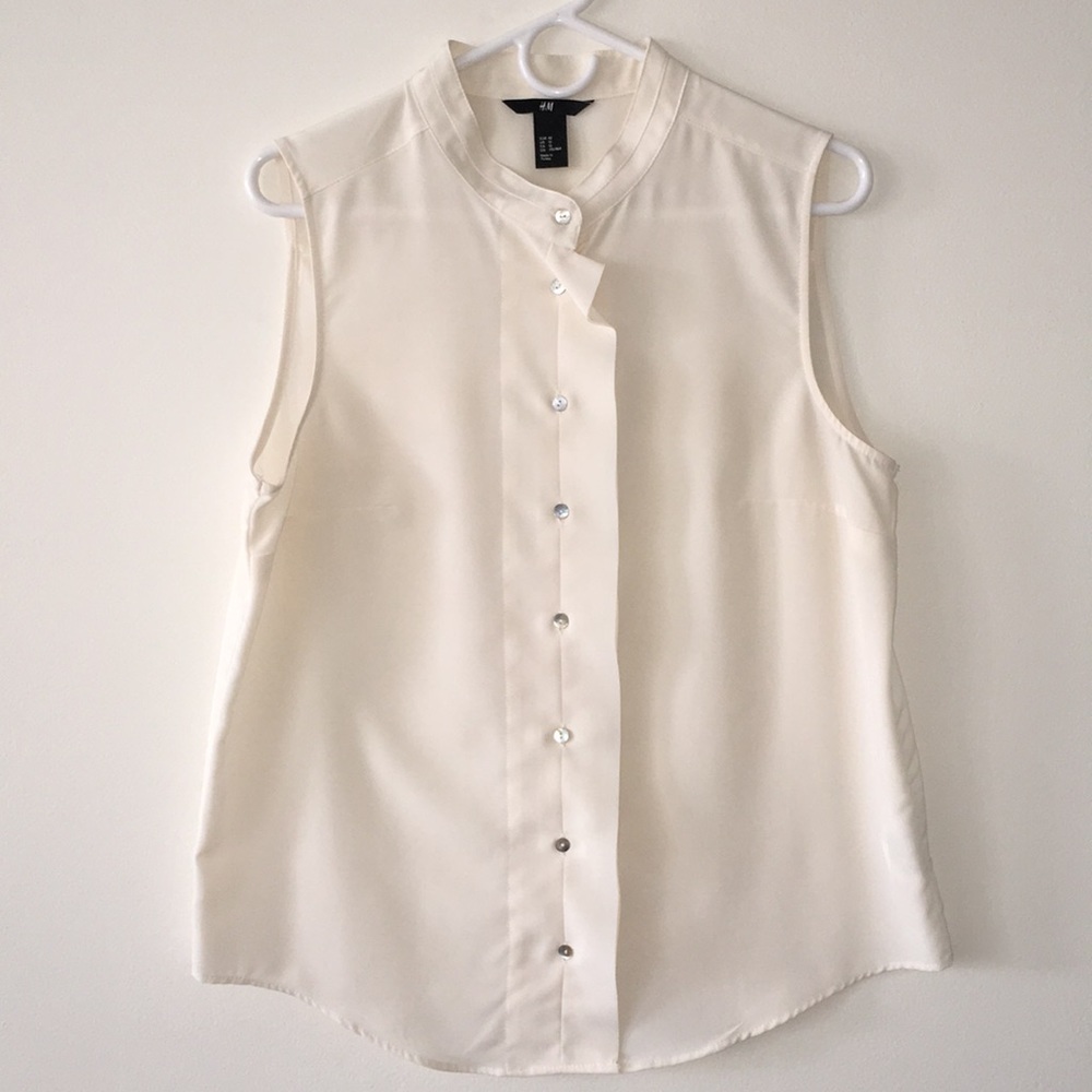 Beige sleeves button blouse