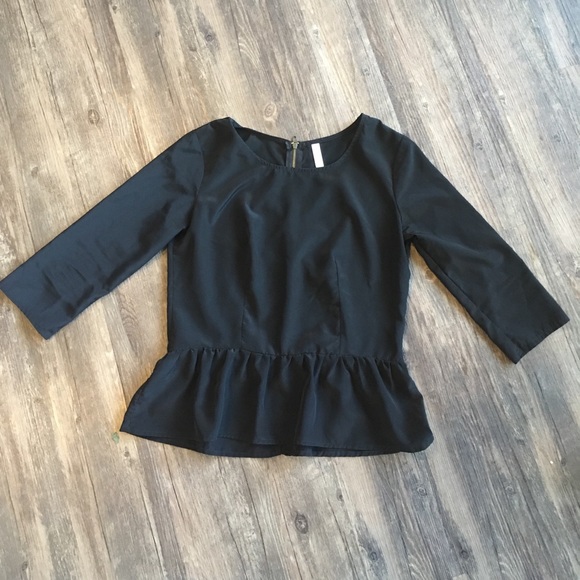 Flared Black Blouse | Sz M - Picture 2 of 4