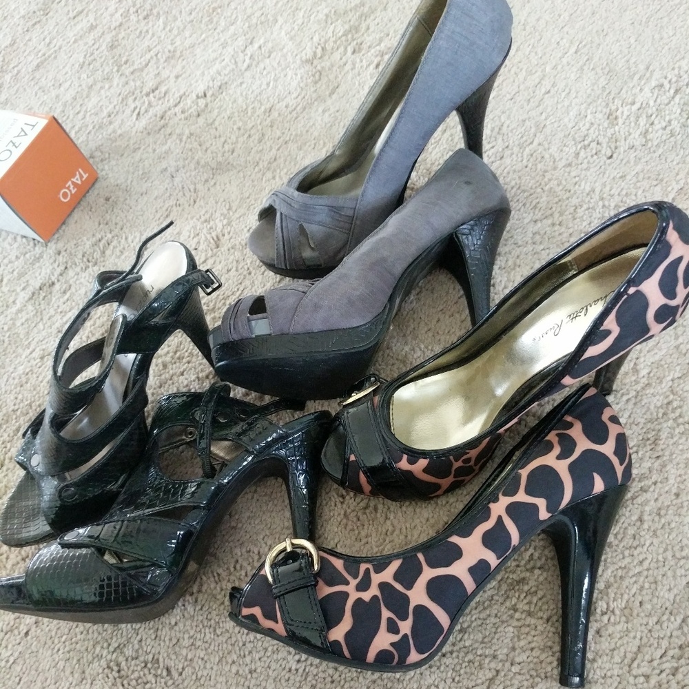 Shoes.. 4 - Picture 2 of 7