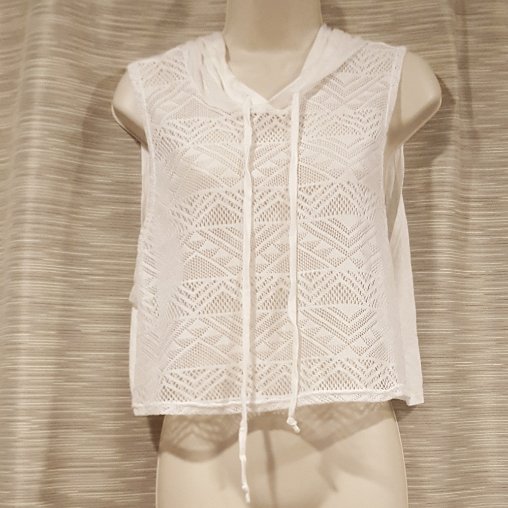 Womens sleeveless crop top