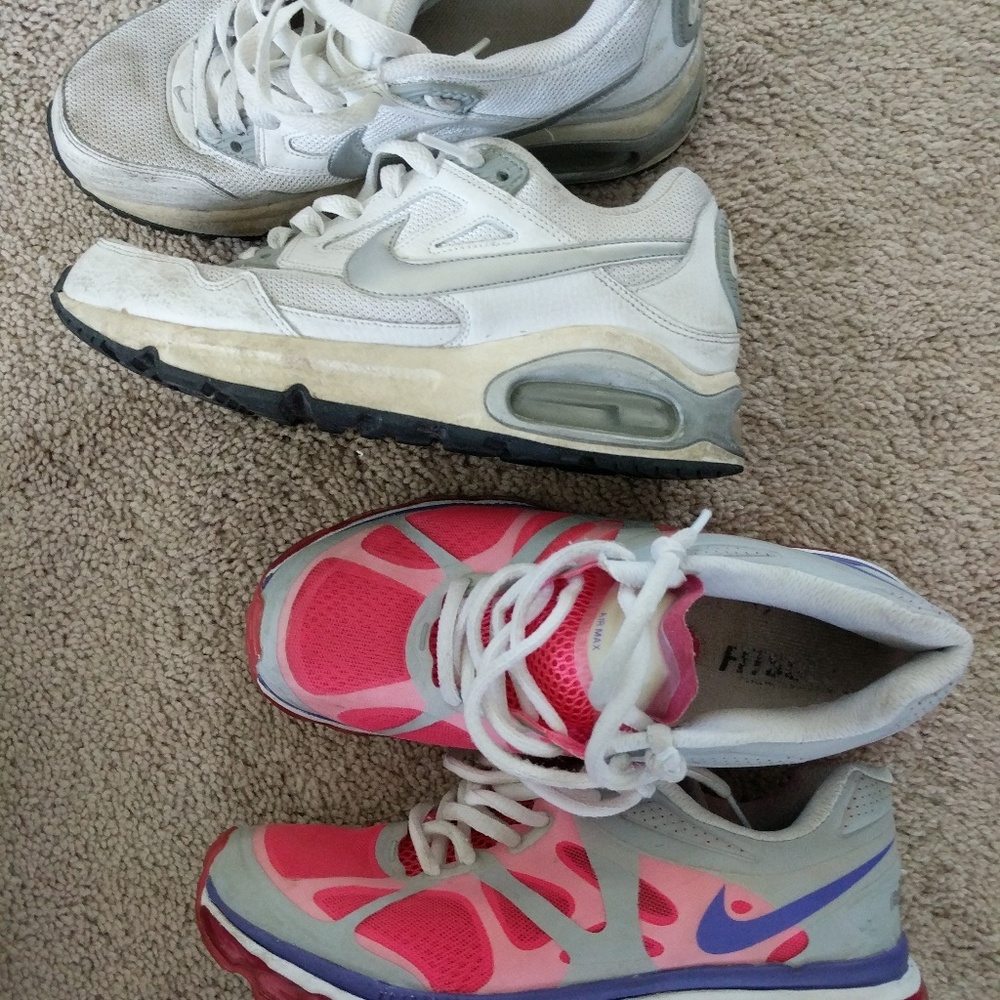 Shoes 6 - Picture 4 of 6