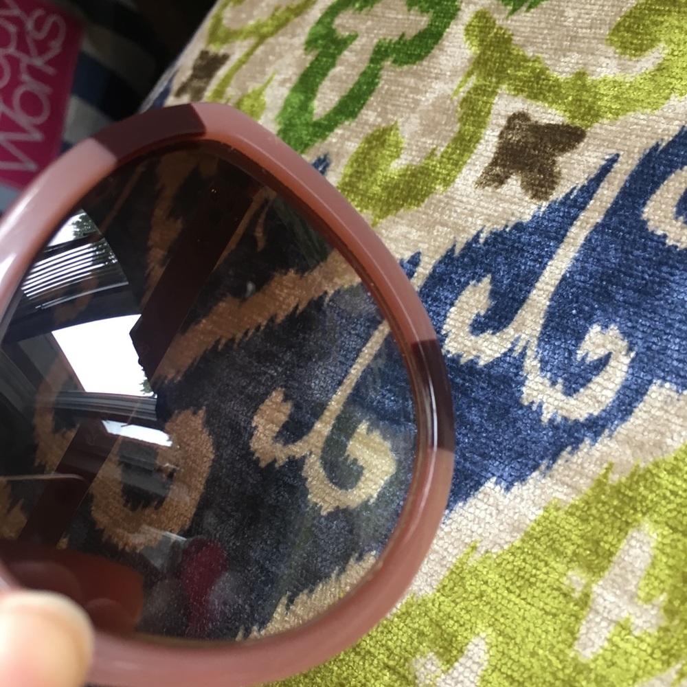 CHLOE CATEYE SUNGLASSES - Picture 7 of 9