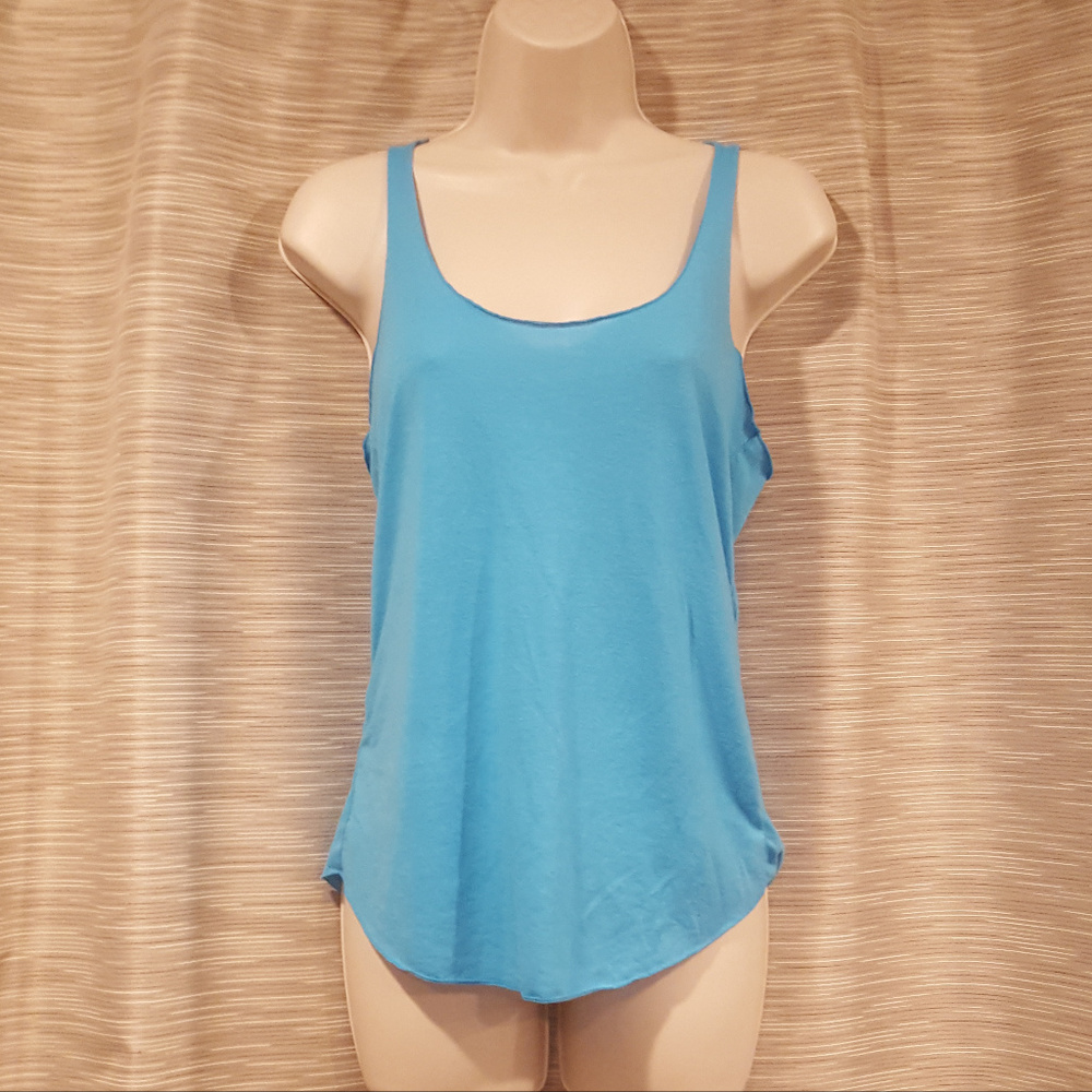 Womens athletic tank top