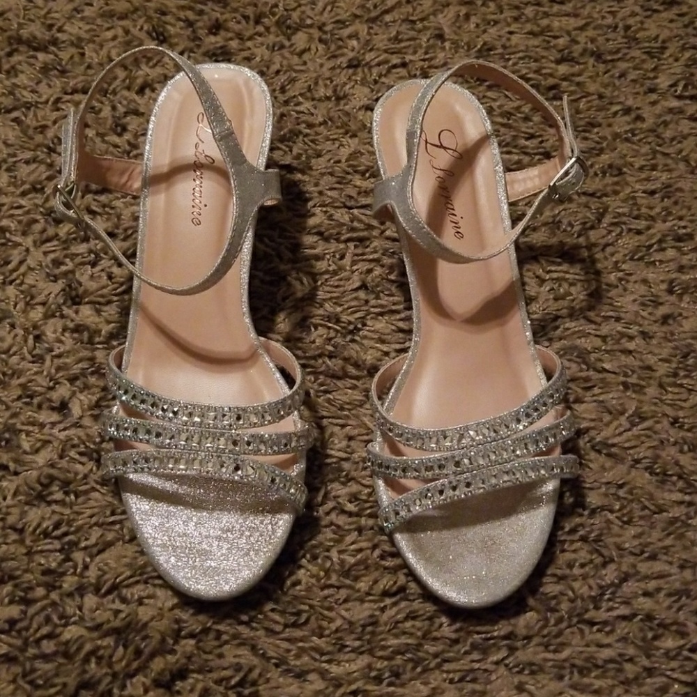 Silver dressy heels.Diamond studs & glitter detail