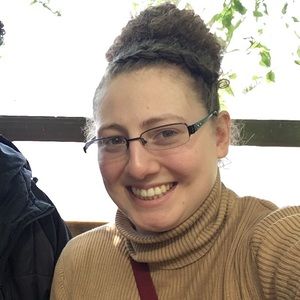 Meet your Posher, Elizabeth