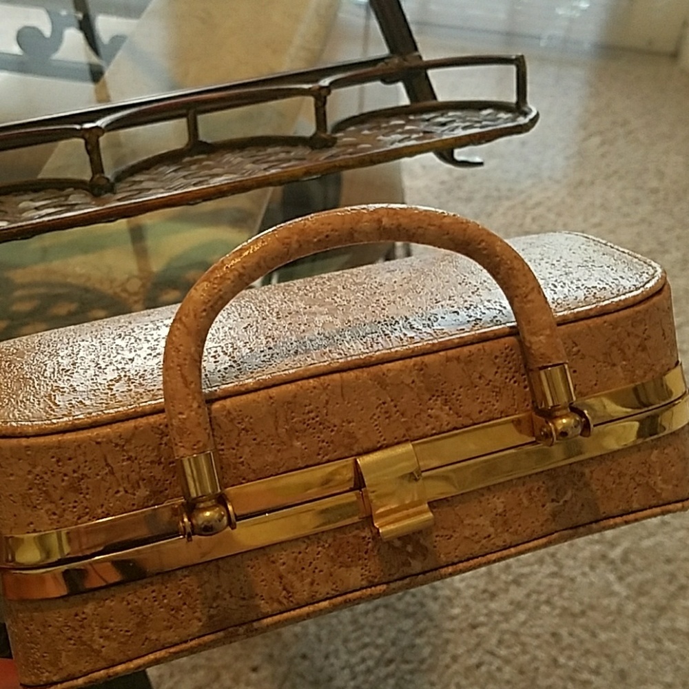 Bulaggi mini-bag in cork