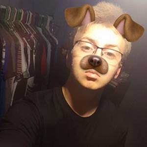 Meet your Posher, Zach