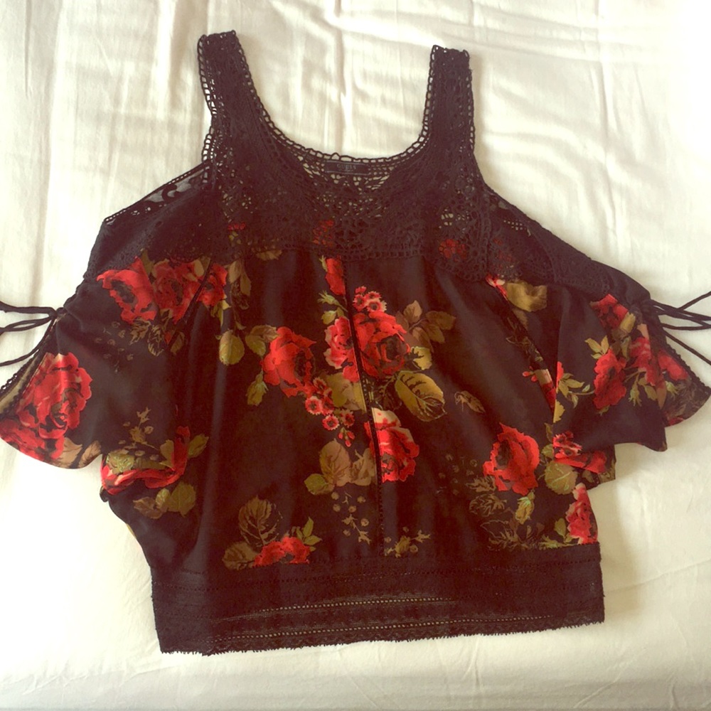 Beautiful sheer top. Excellent condition.